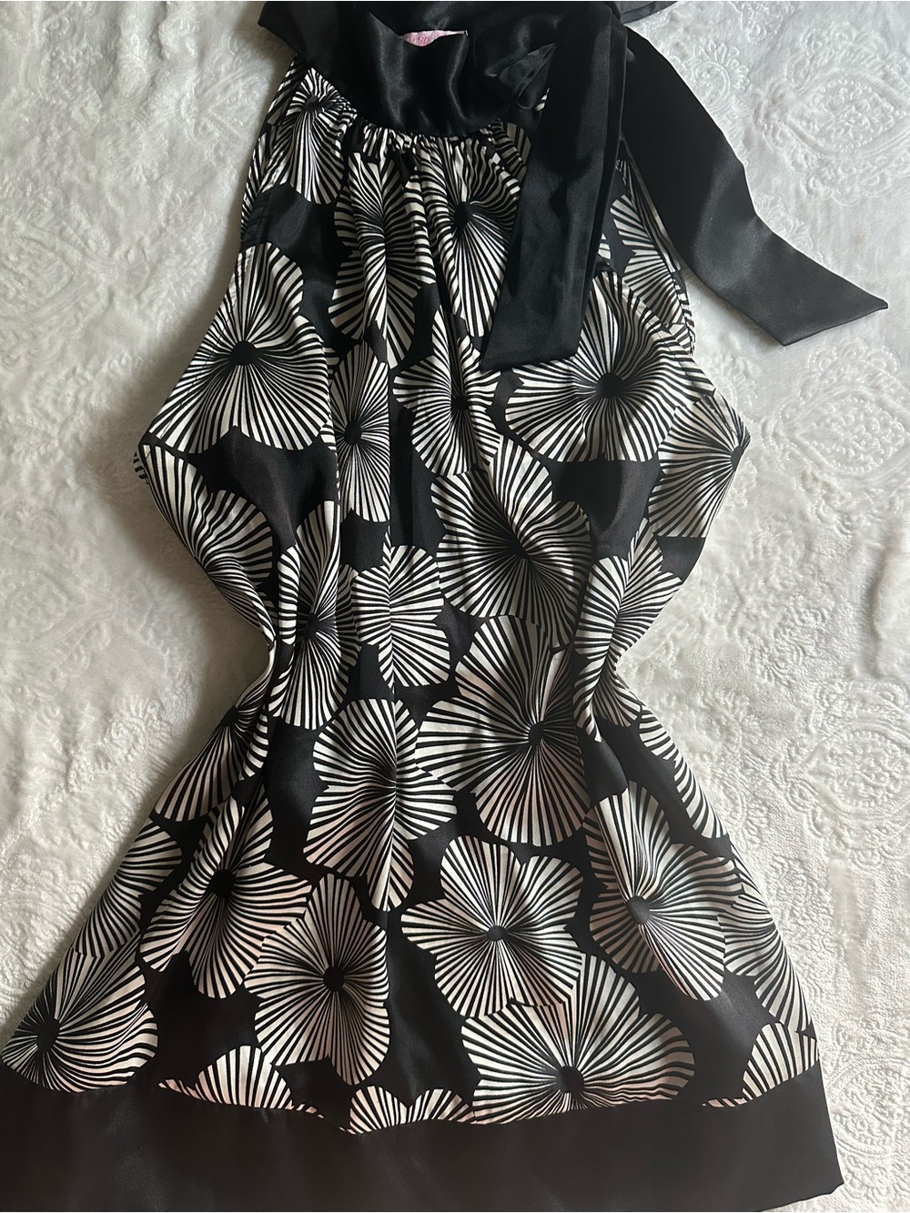 Heart & Soul Black and White Floral Halter Top